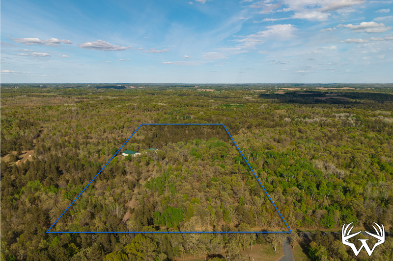 DJI_20260521174010_0001_D-HDR_PropertyLine_MLS.jpg