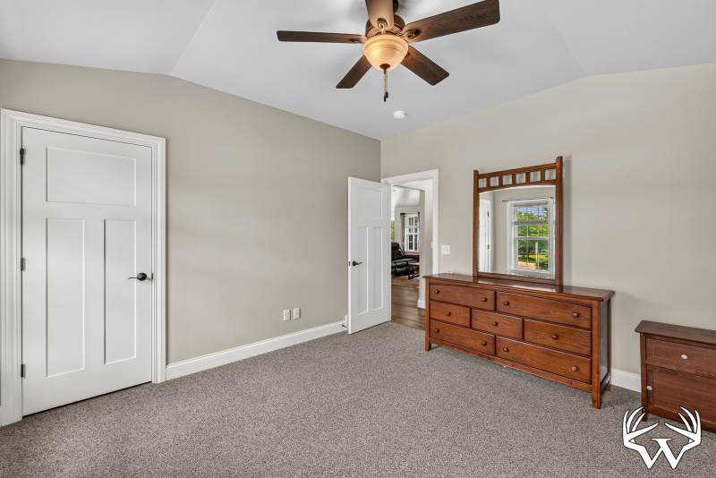 W4095ThornwoodDr-18.jpg