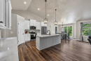 W4095ThornwoodDr-23.jpg