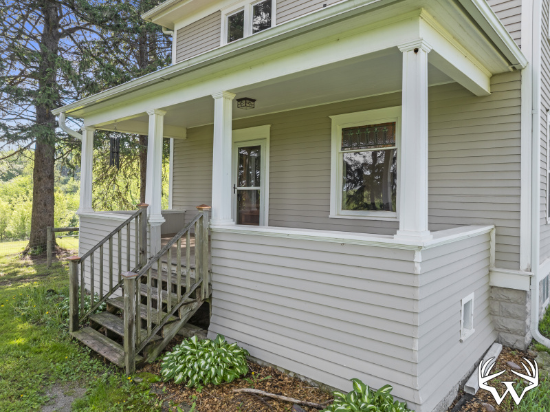 frontporch.jpg