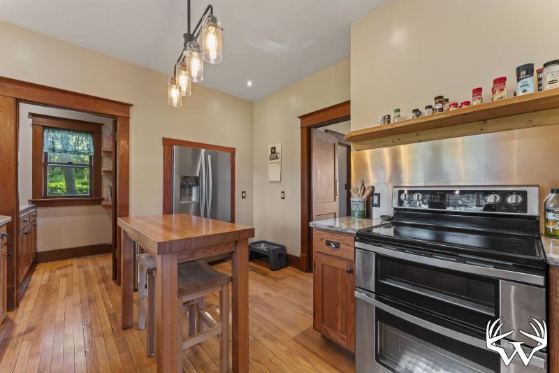 kitchen2.jpg